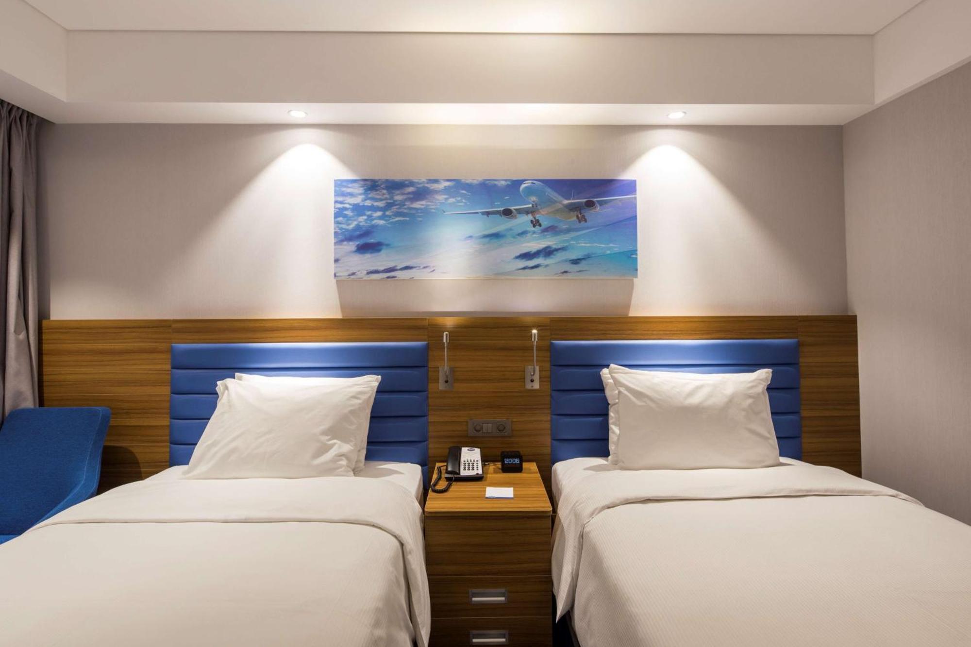 Hotel Hampton By Hilton Istanbul Kurtkoy Esterno foto