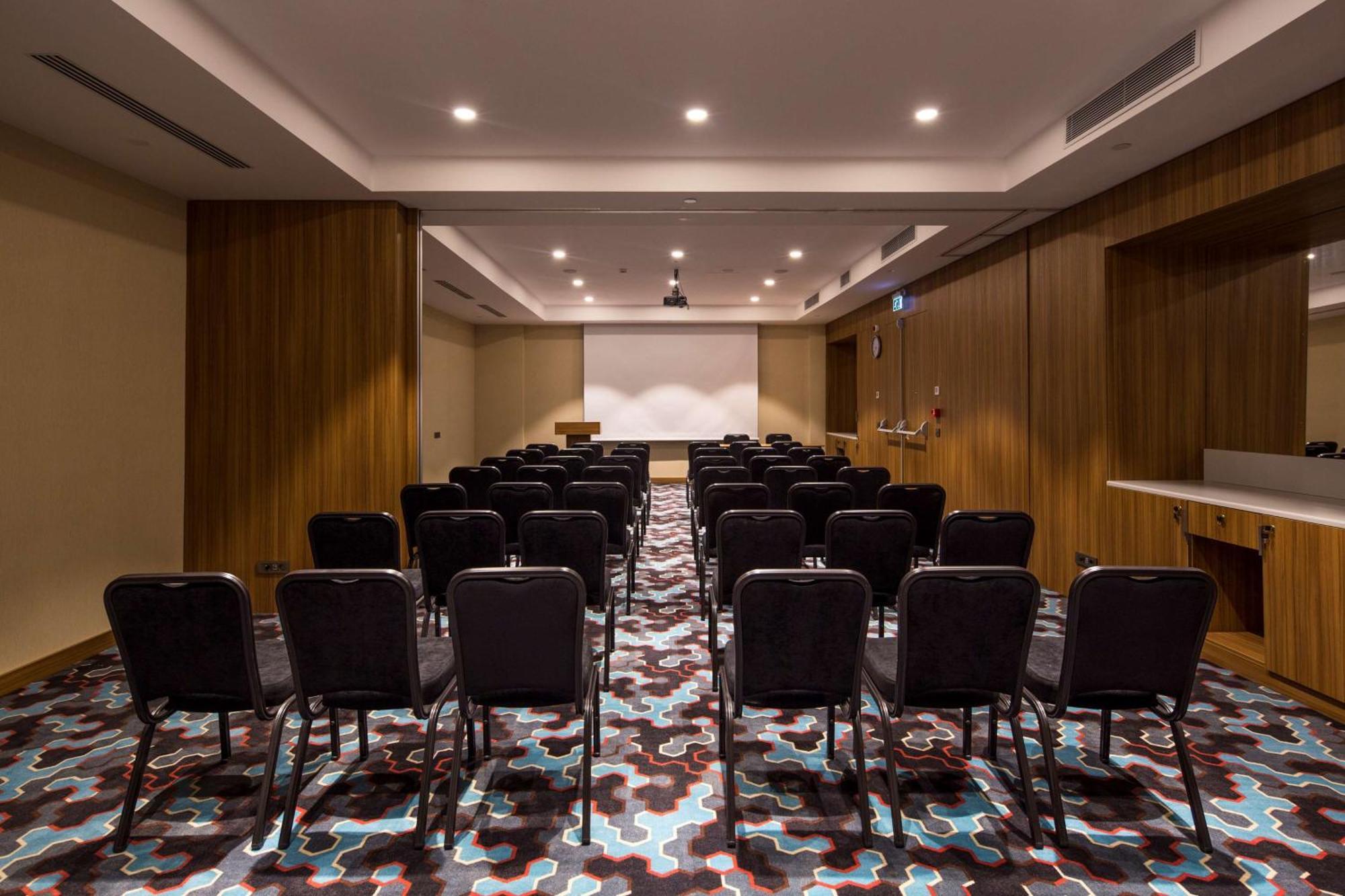 Hotel Hampton By Hilton Istanbul Kurtkoy Esterno foto