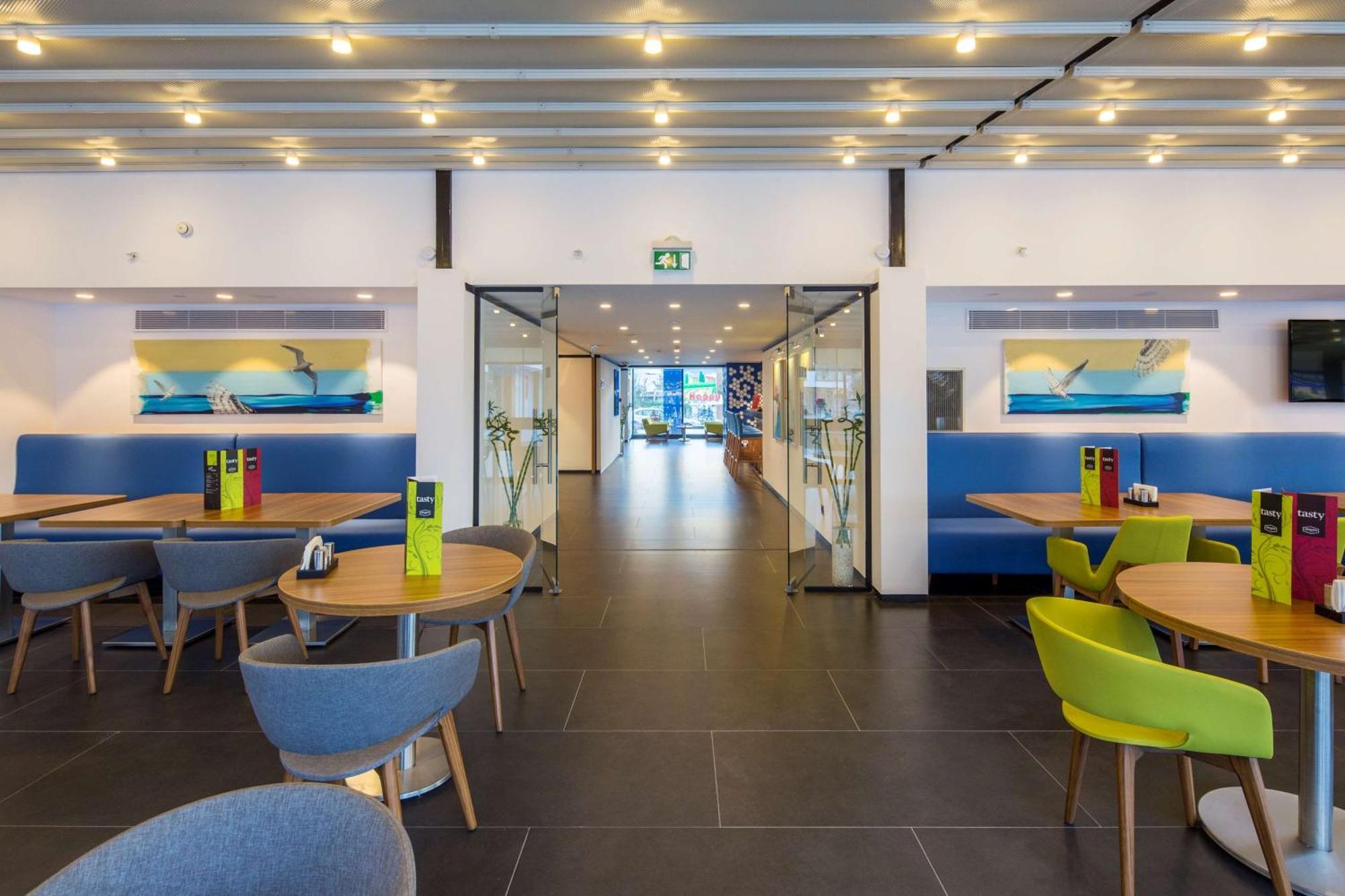 Hotel Hampton By Hilton Istanbul Kurtkoy Esterno foto