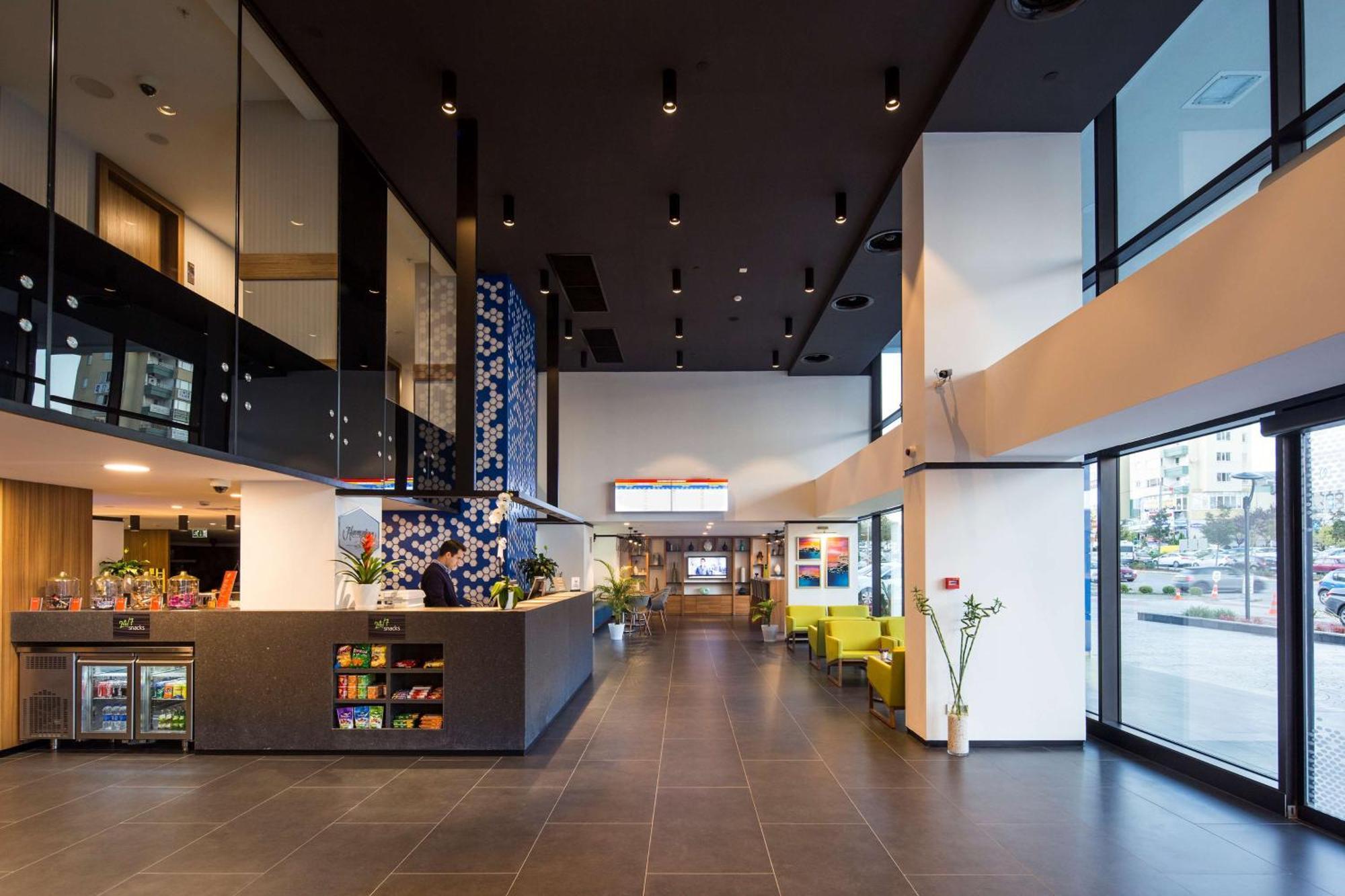 Hotel Hampton By Hilton Istanbul Kurtkoy Esterno foto