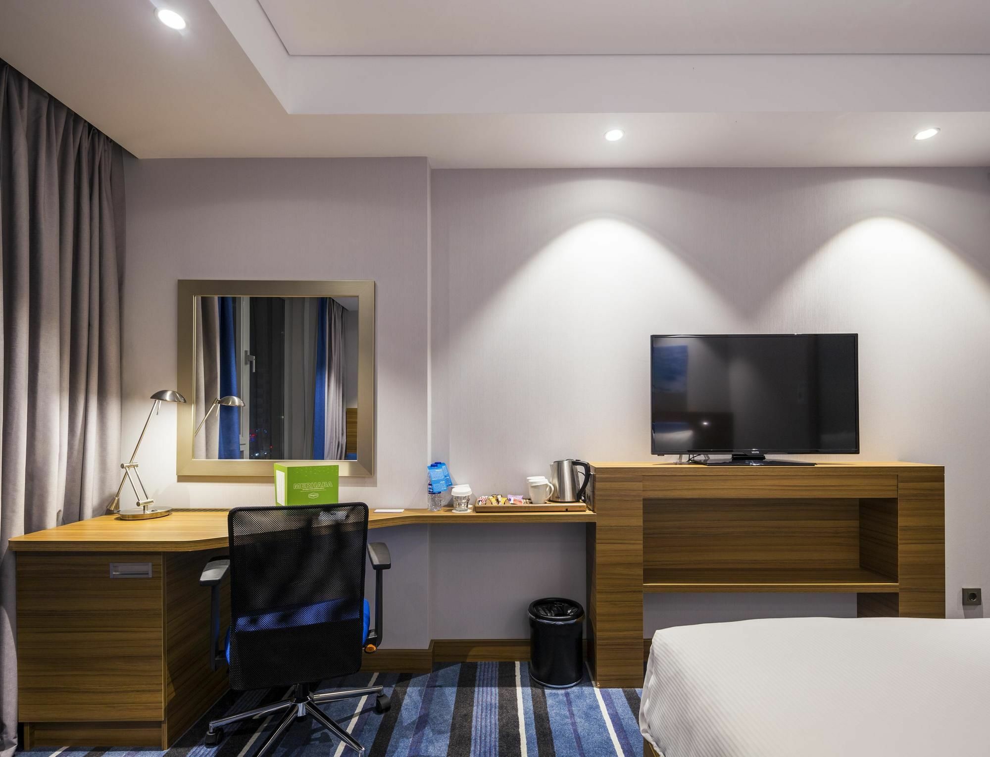 Hotel Hampton By Hilton Istanbul Kurtkoy Esterno foto